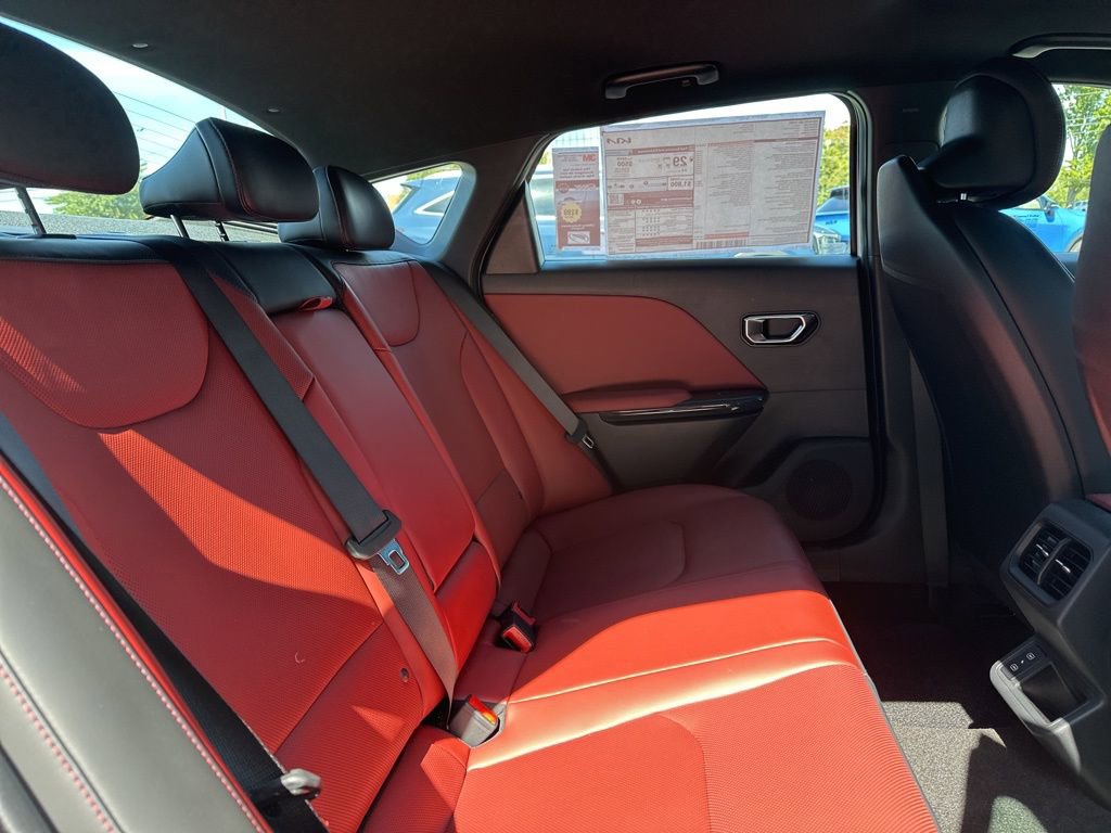 New 2025 Kia K4 GT-Line Turbo image 17