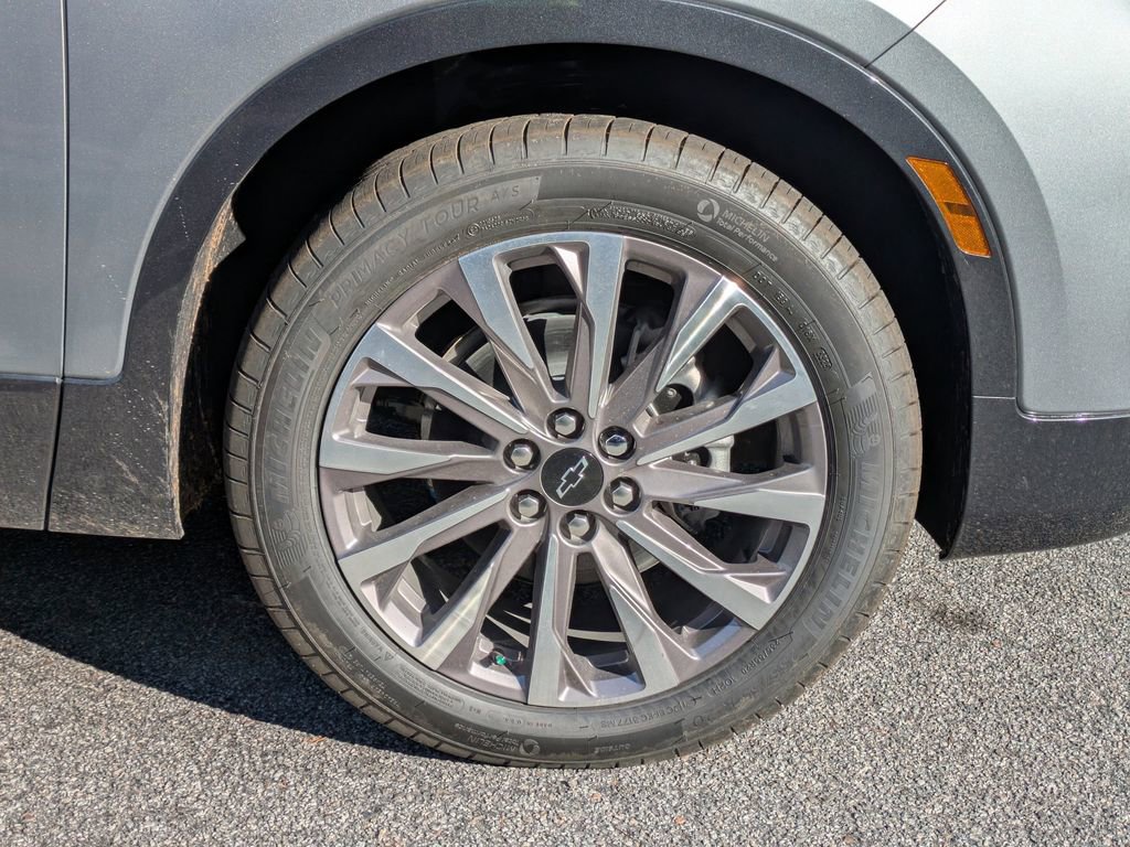 New 2025 Chevrolet Blazer Premier w/ Driver Confidence II Package FWD image 13