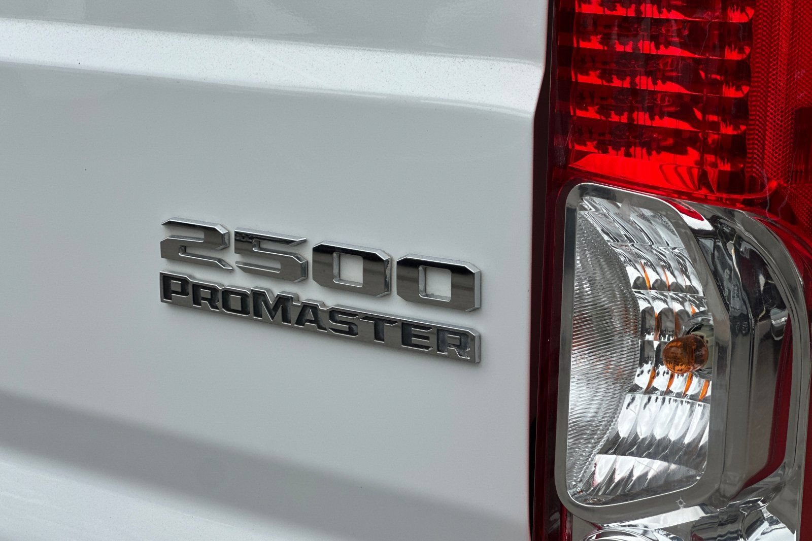 Used 2025 RAM ProMaster 2500 w/ Convenience Group FWD image 26