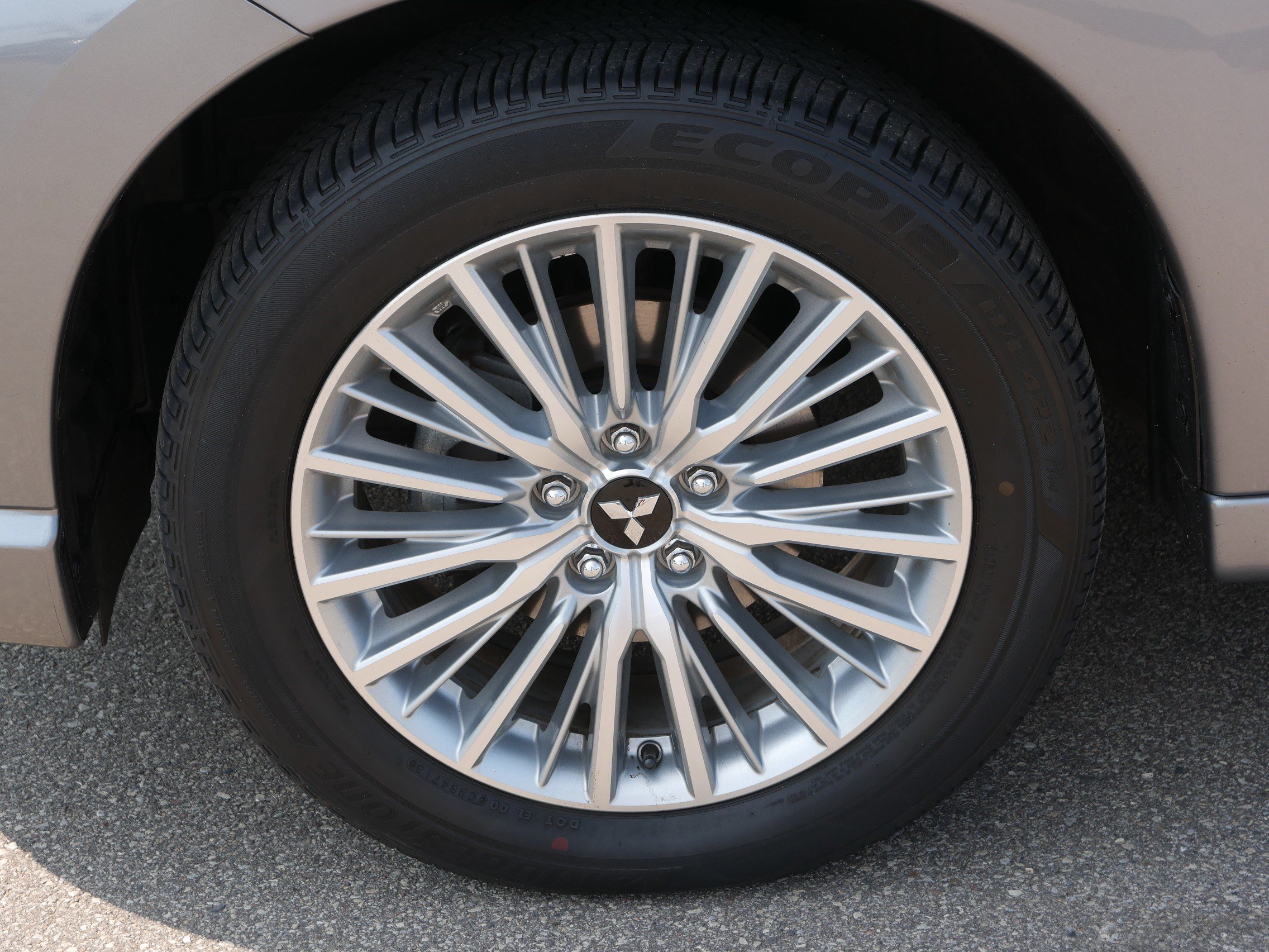 Used 2019 Mitsubishi Outlander GT AWD/4WD image 15
