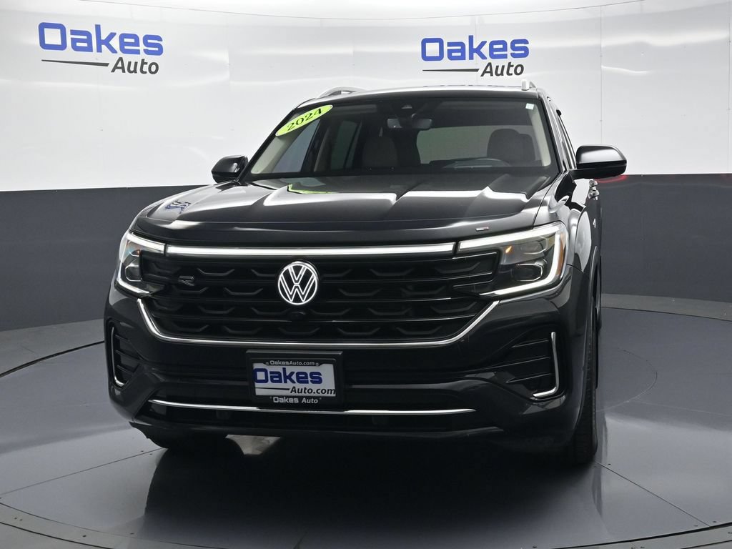 Used 2024 Volkswagen Atlas SEL Premium R-Line AWD/4WD image 3