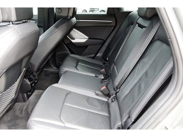 Used 2024 Audi Q3 2.0T Premium Plus w/ Premium Plus Package AWD/4WD image 12