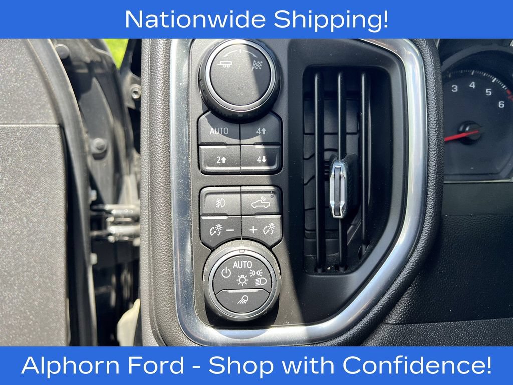 Used 2019 Chevrolet Silverado 1500 LT Trail Boss AWD/4WD image 15