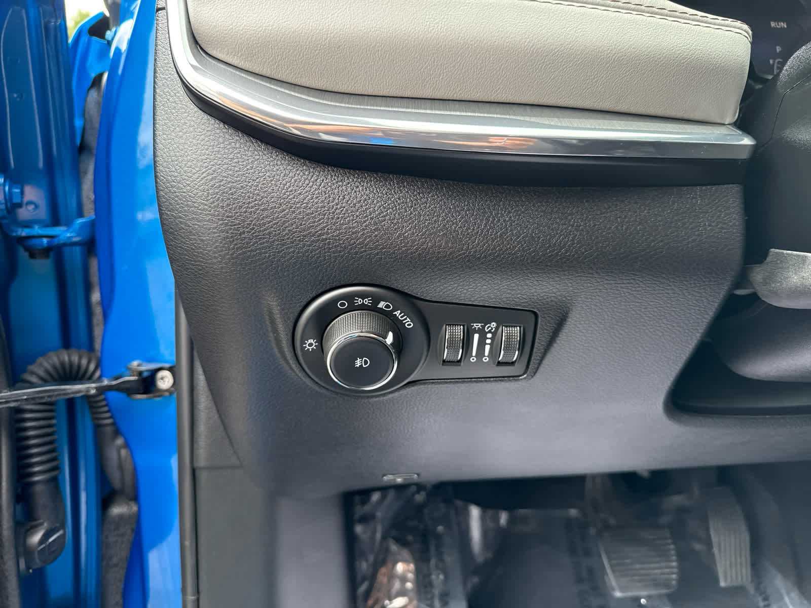 Used 2022 Jeep Compass Limited image 17