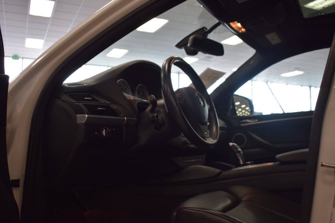 Used 2014 BMW X6 M AWD/4WD image 39