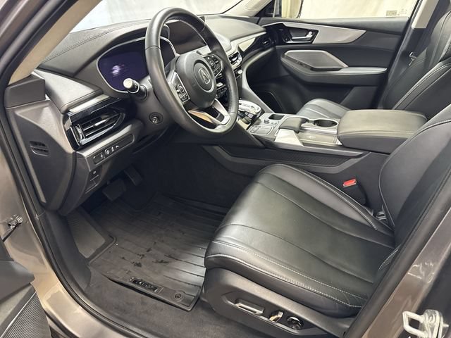 Used 2023 Acura MDX w/ Technology Package FWD image 12