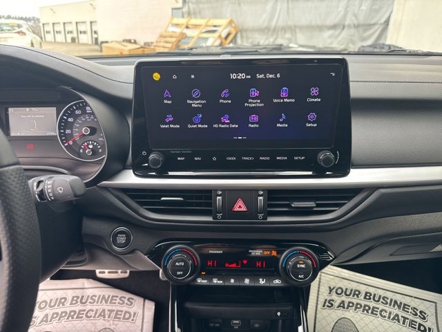 Certified 2024 Kia Forte GT-Line w/ GT-Line Premium Package image 14