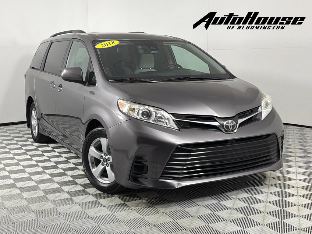 Used 2018 Toyota Sienna LE FWD image 1