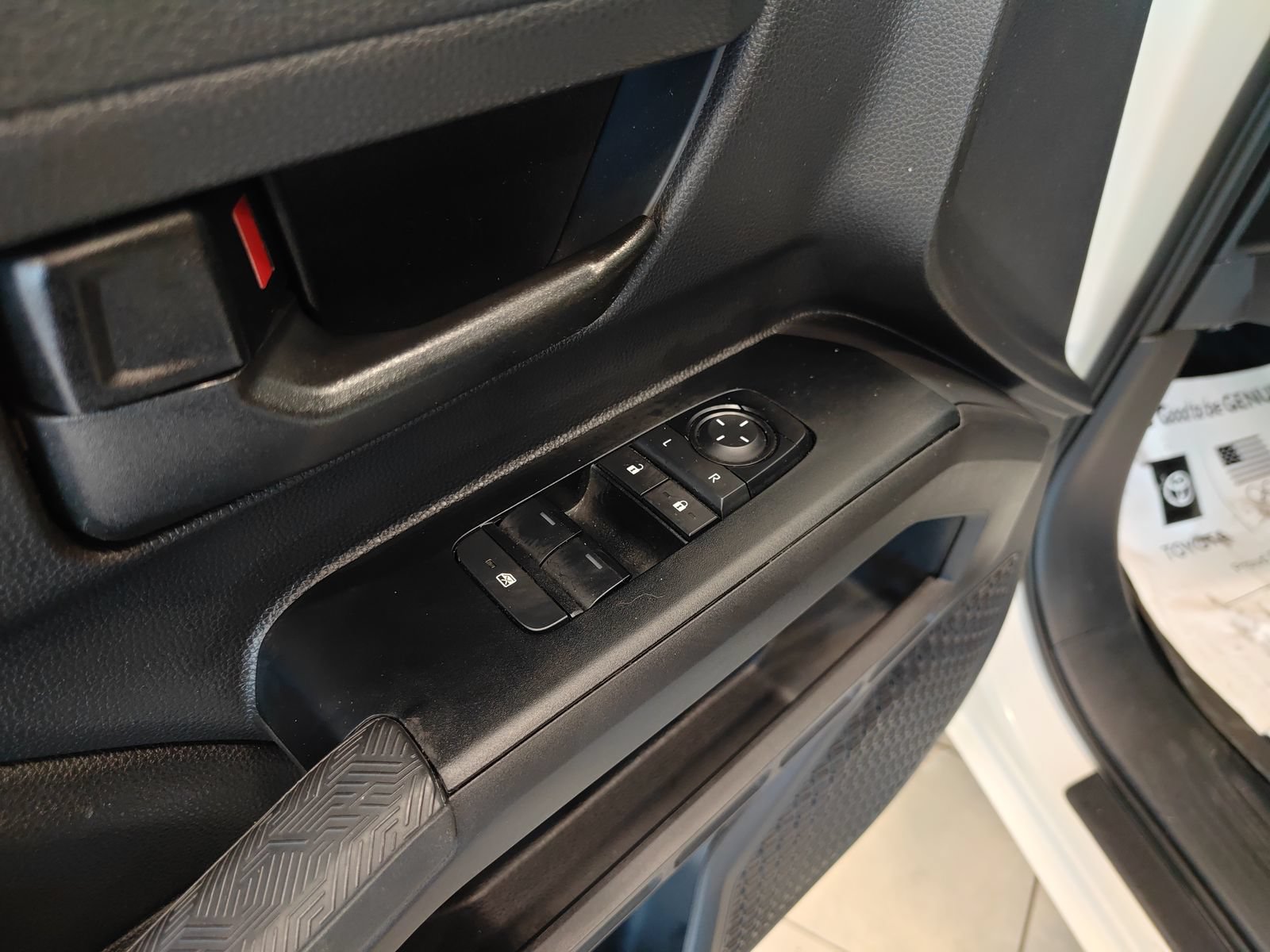 Used 2025 Toyota Tacoma SR5 RWD image 23