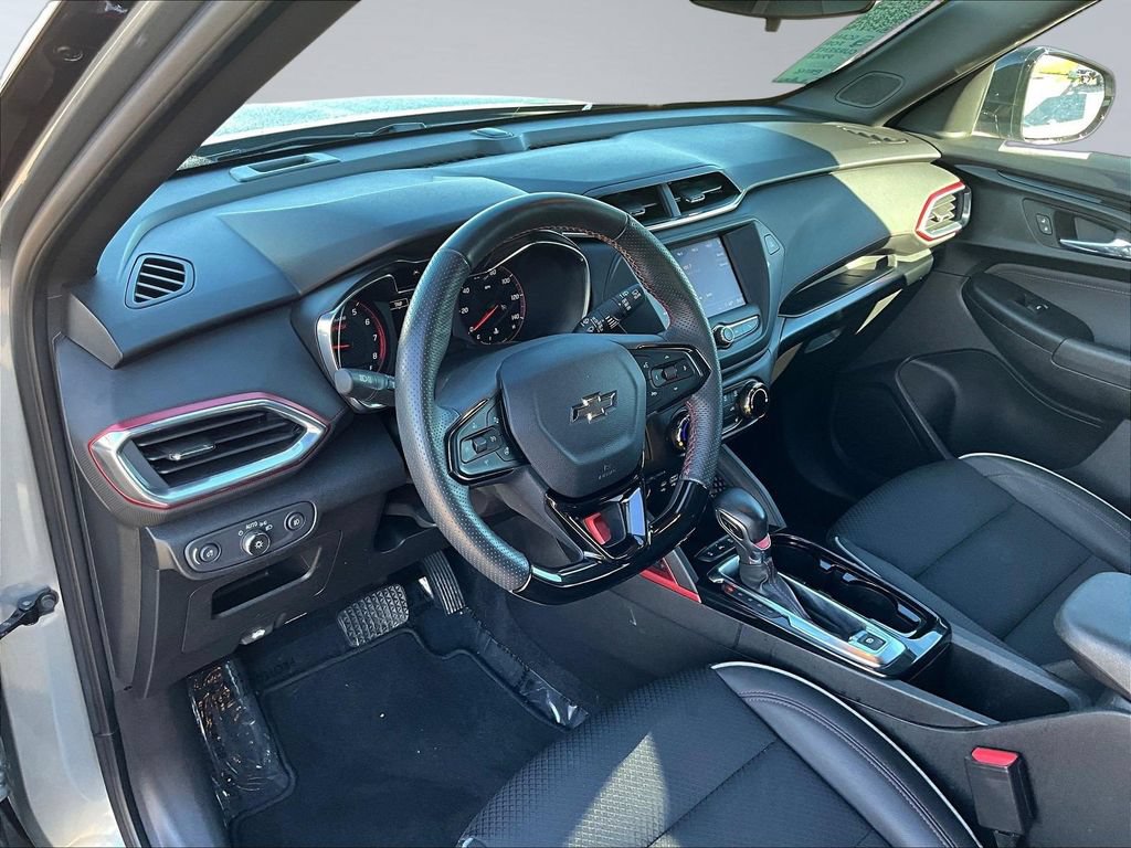 Used 2023 Chevrolet TrailBlazer RS AWD/4WD image 19