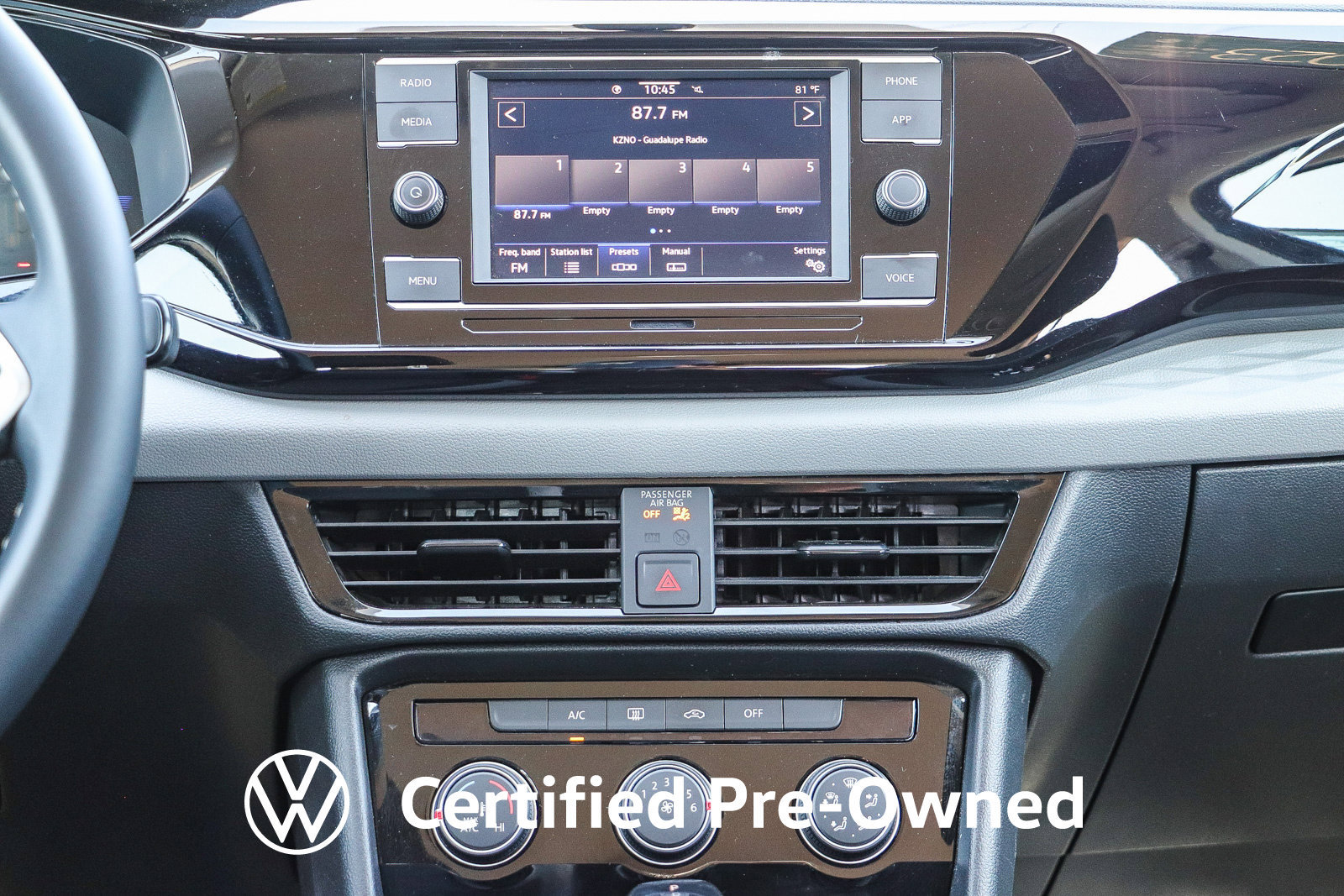 Certified 2023 Volkswagen Taos S FWD image 15