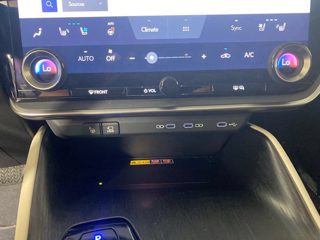 Certified 2023 Lexus RZ 450e Premium AWD/4WD image 22