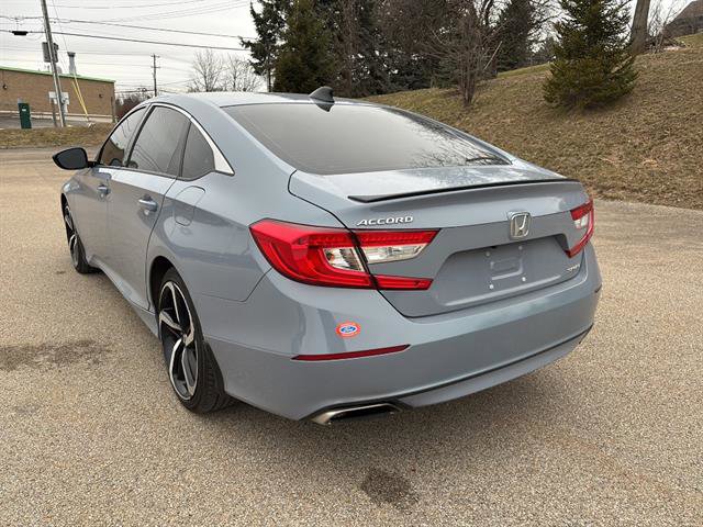 Used 2022 Honda Accord Sport image 2