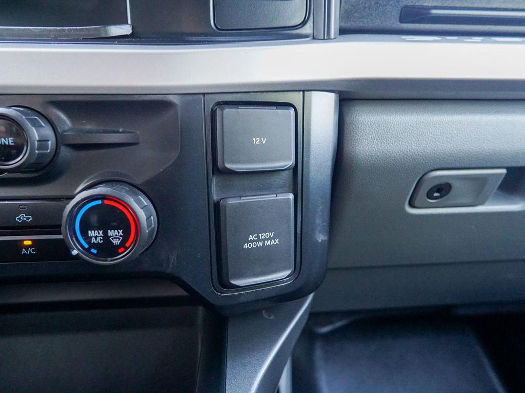 Used 2023 Ford F350 XLT AWD/4WD image 27