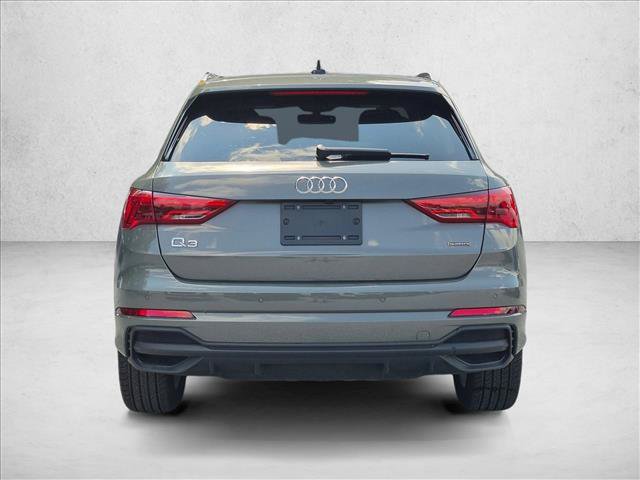 Certified 2025 Audi Q3 2.0T Premium w/ Convenience Package AWD/4WD image 7