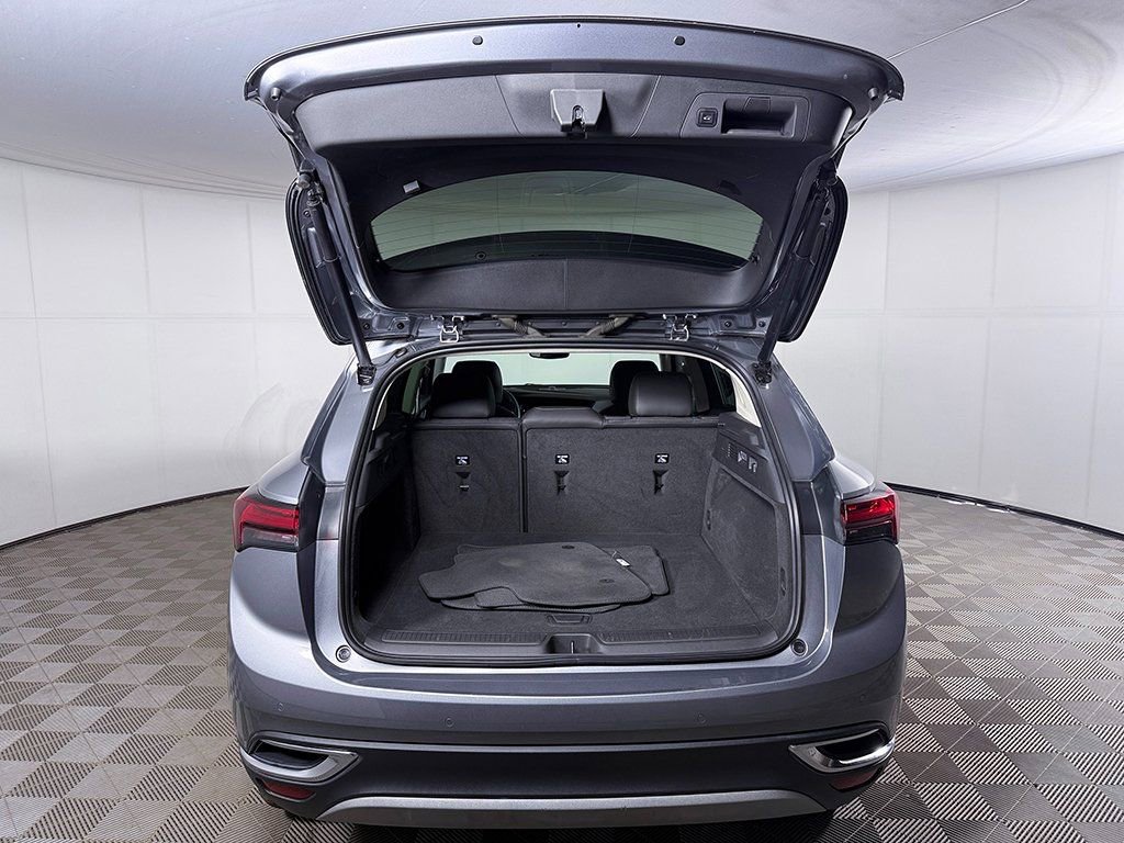 Used 2022 Buick Envision Preferred image 17