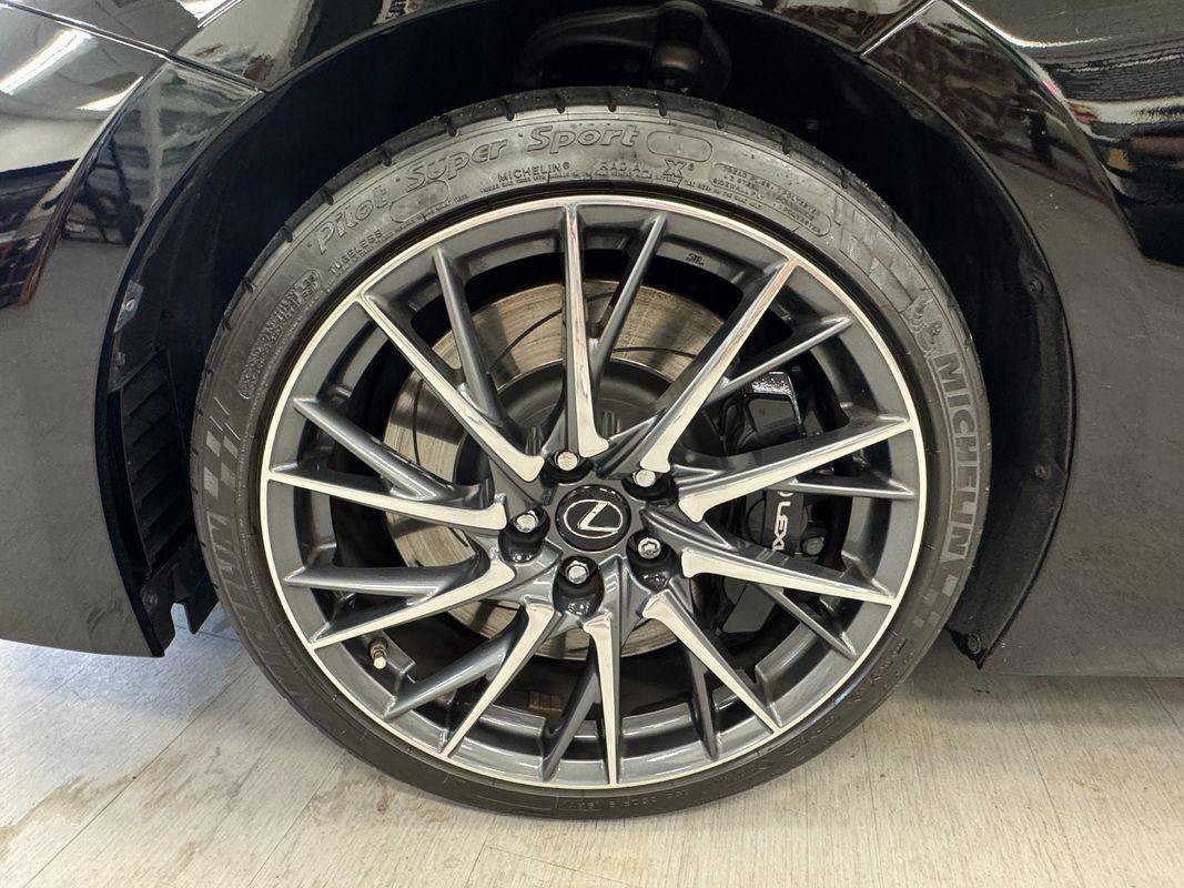 Used 2015 Lexus RC F w/ Premium Package RWD image 29