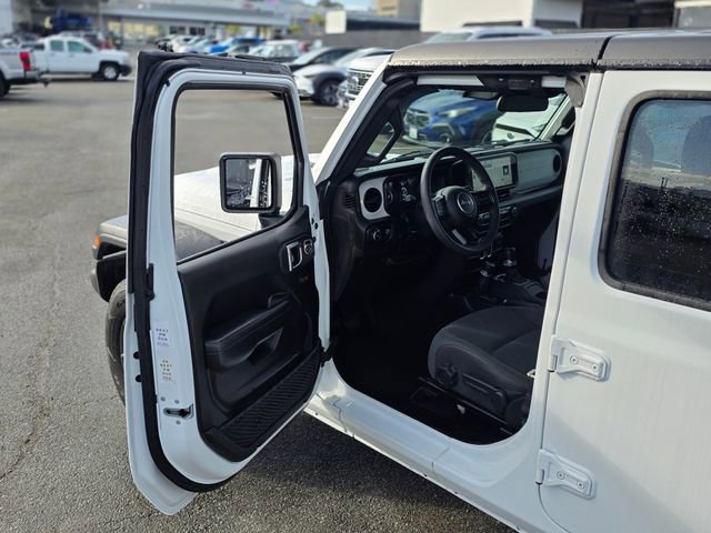 Used 2024 Jeep Wrangler Sport S image 41