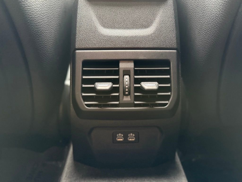 Used 2024 BMW M235i xDrive Gran Coupe image 13