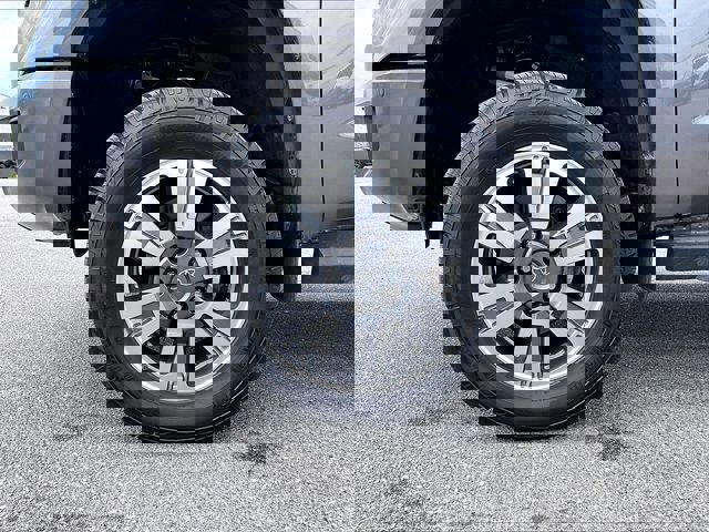 Used 2021 Toyota Tundra Platinum AWD/4WD image 7