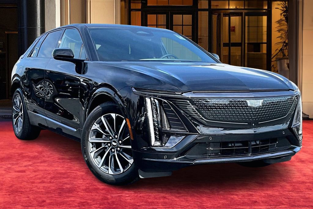 New 2026 Cadillac Lyriq Sport image 2