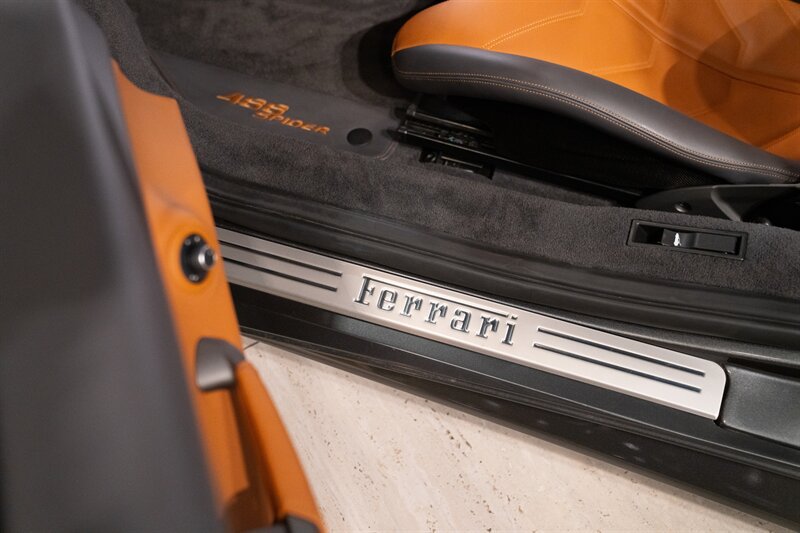Used 2018 Ferrari 488 Spider RWD image 18