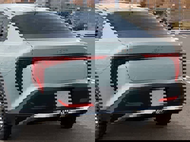 New 2026 Kia K4 LXS image 13