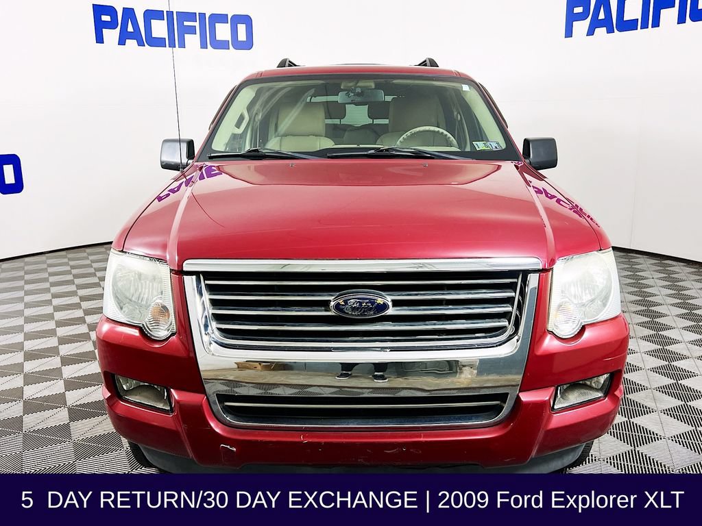Used 2009 Ford Explorer XLT AWD/4WD image 2