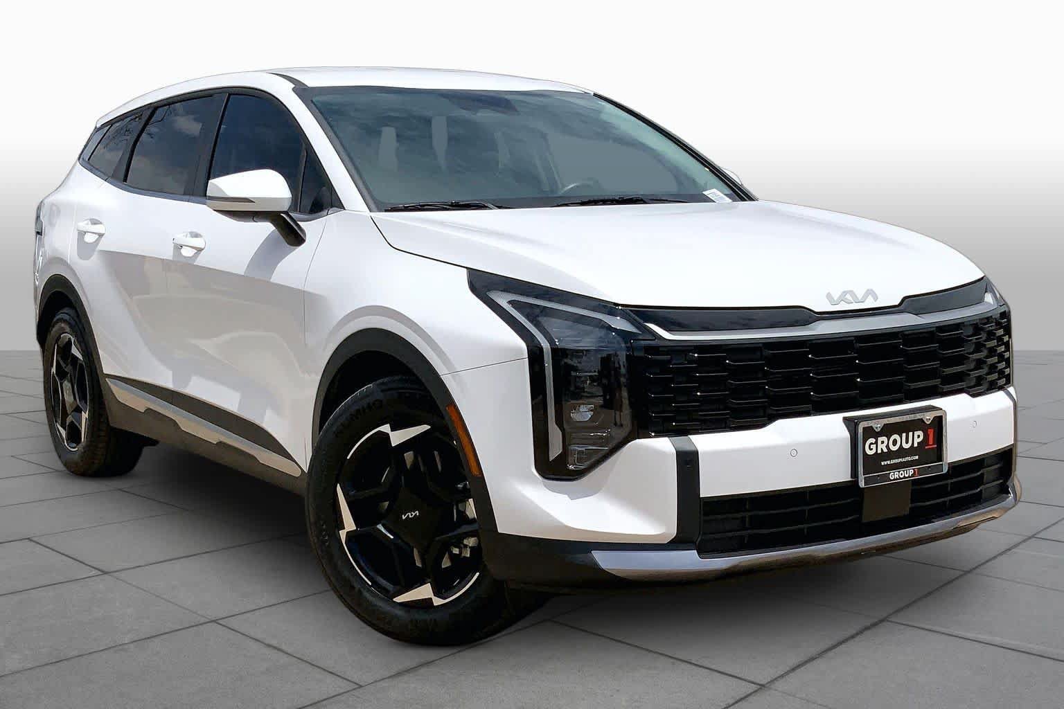 Certified 2026 Kia Sportage EX FWD image 5