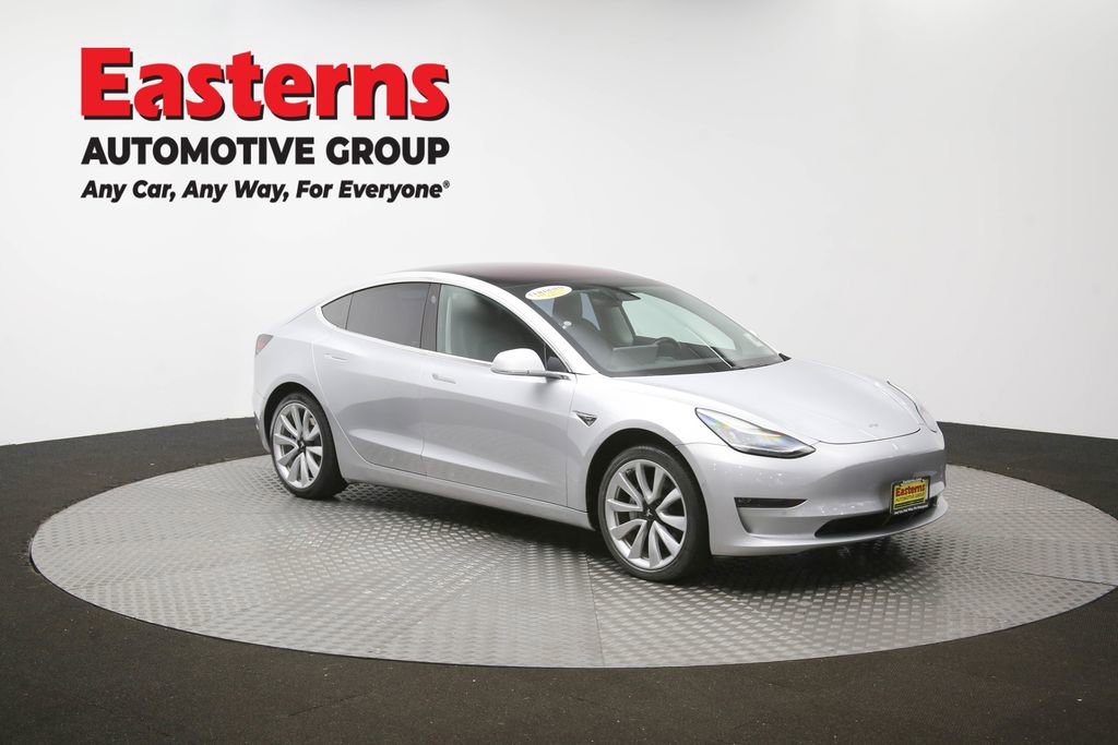 Used 2018 Tesla Model 3 Mid Range RWD image 42