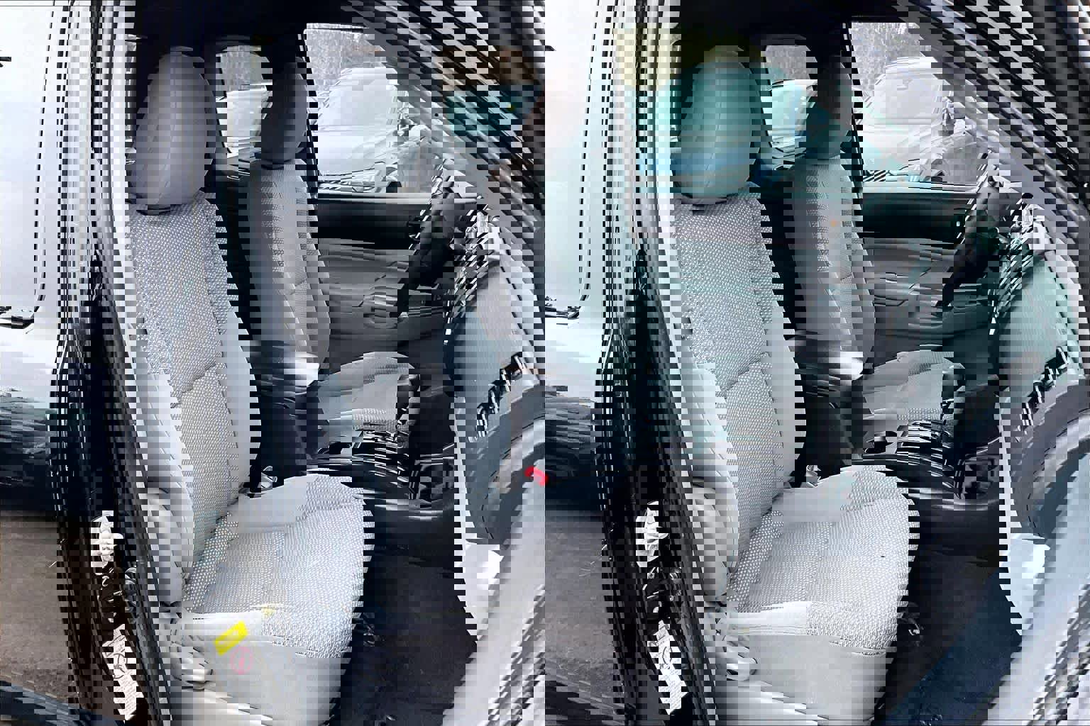 Used 2013 Toyota Tacoma 4x4 Access Cab w/ Convenience Pkg image 8