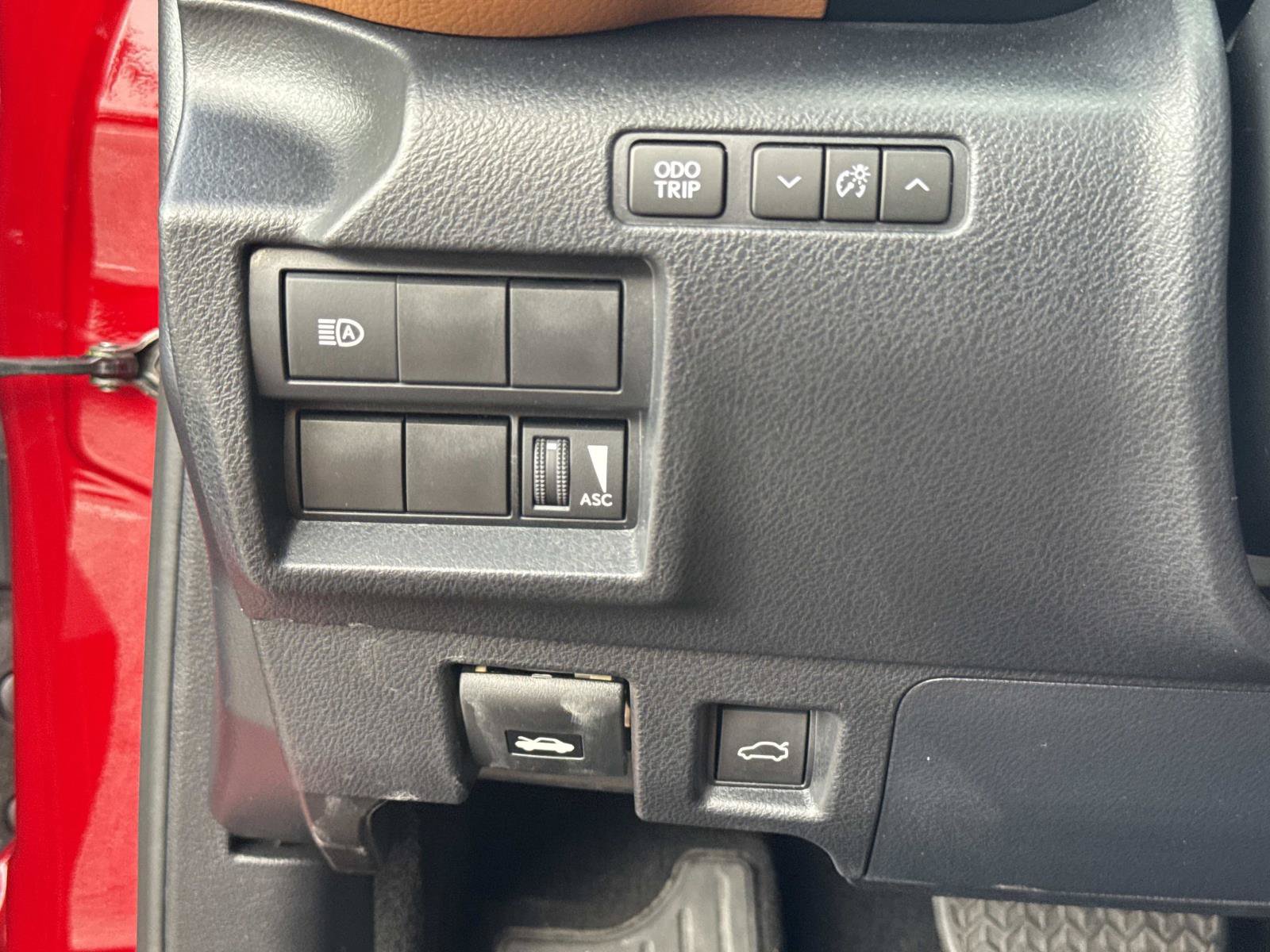 Used 2025 Lexus IS 350 F Sport w/ Accessory Package 2 RWD image 32