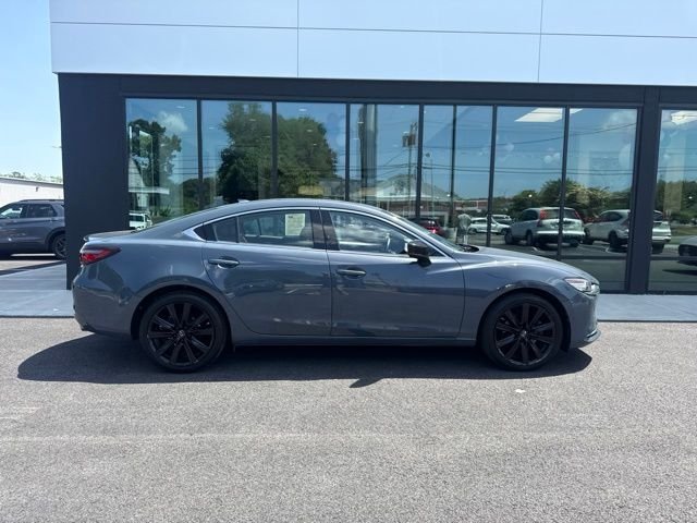 Used 2021 MAZDA MAZDA6 Carbon Edition FWD image 2