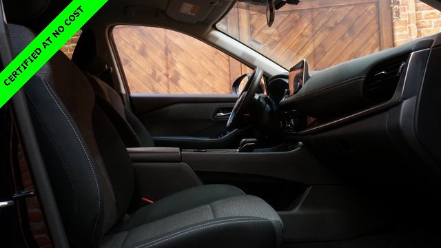 Used 2022 Nissan Rogue SV image 49