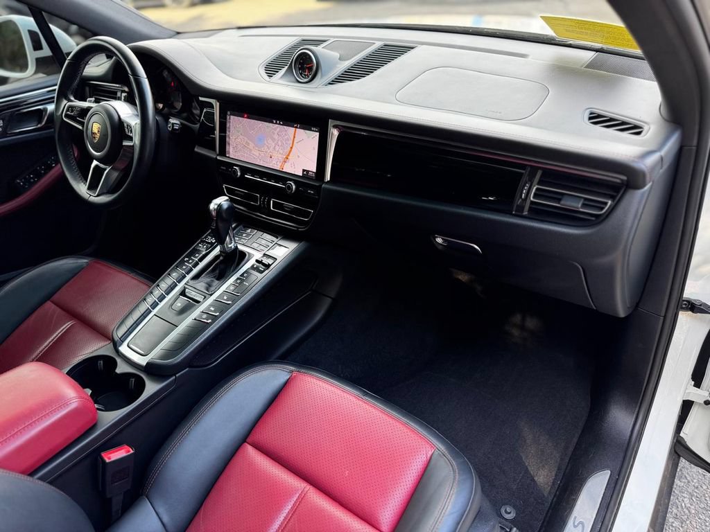 Used 2021 Porsche Macan S AWD/4WD image 26
