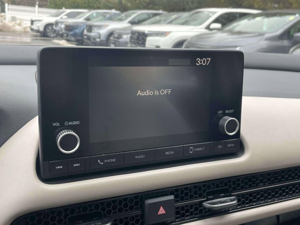 Certified 2025 Honda HR-V LX image 24