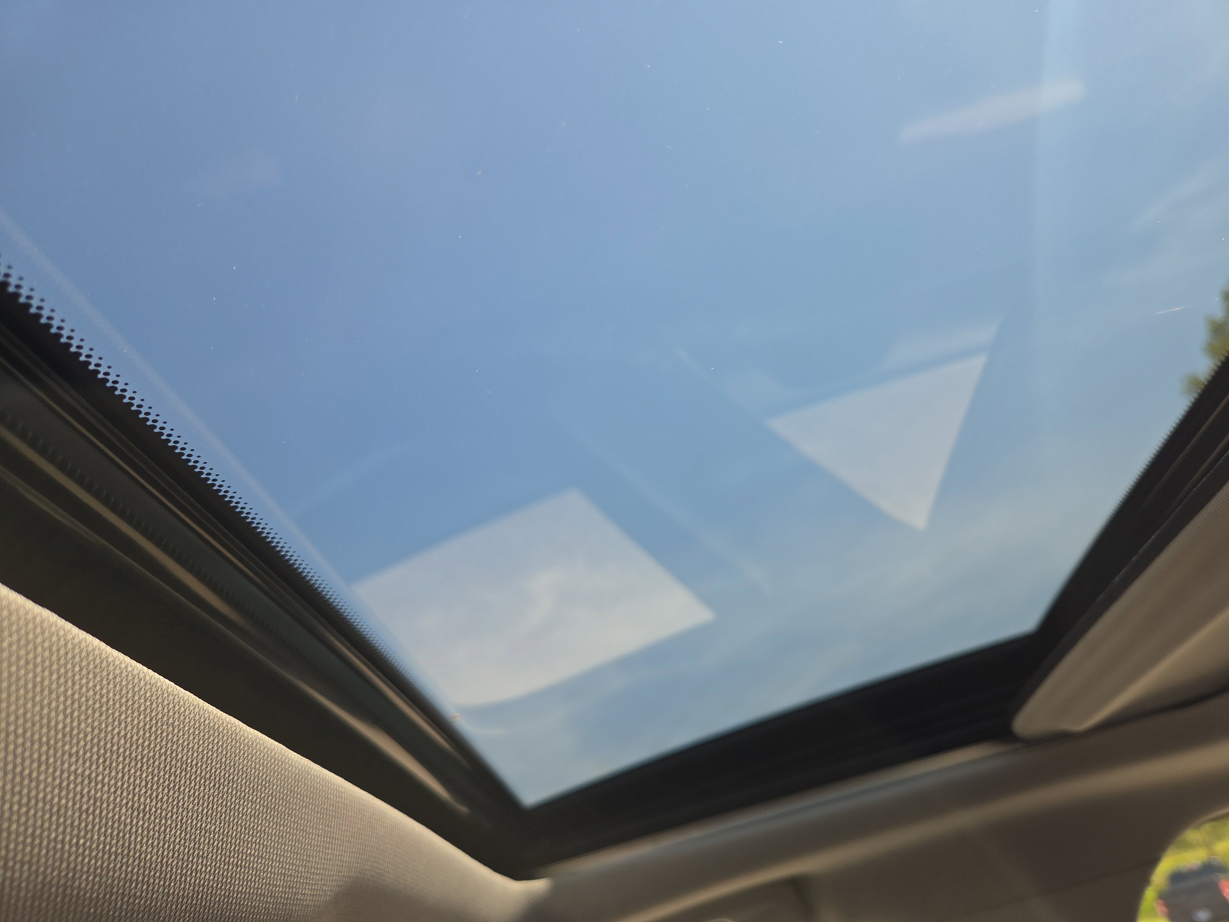 Used 2015 INFINITI Q50 Premium w/ Navigation Package image 17