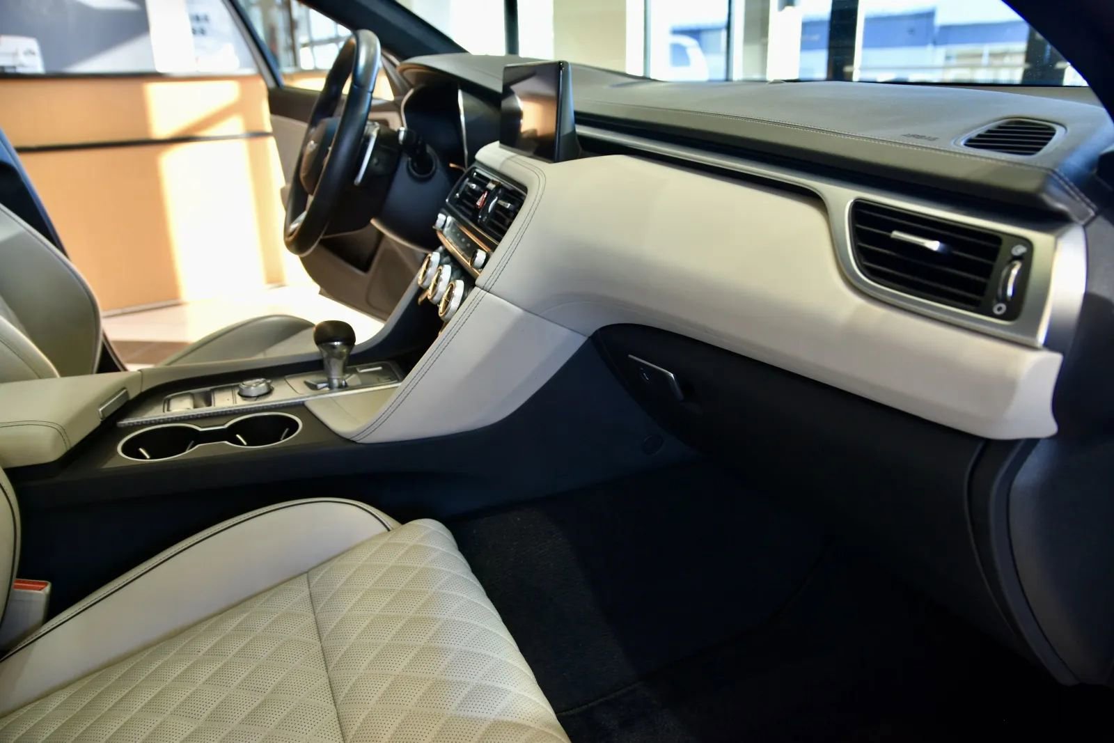 Used 2023 Genesis G70 3.3T Sport Prestige w/ Sport Prestige Package image 27