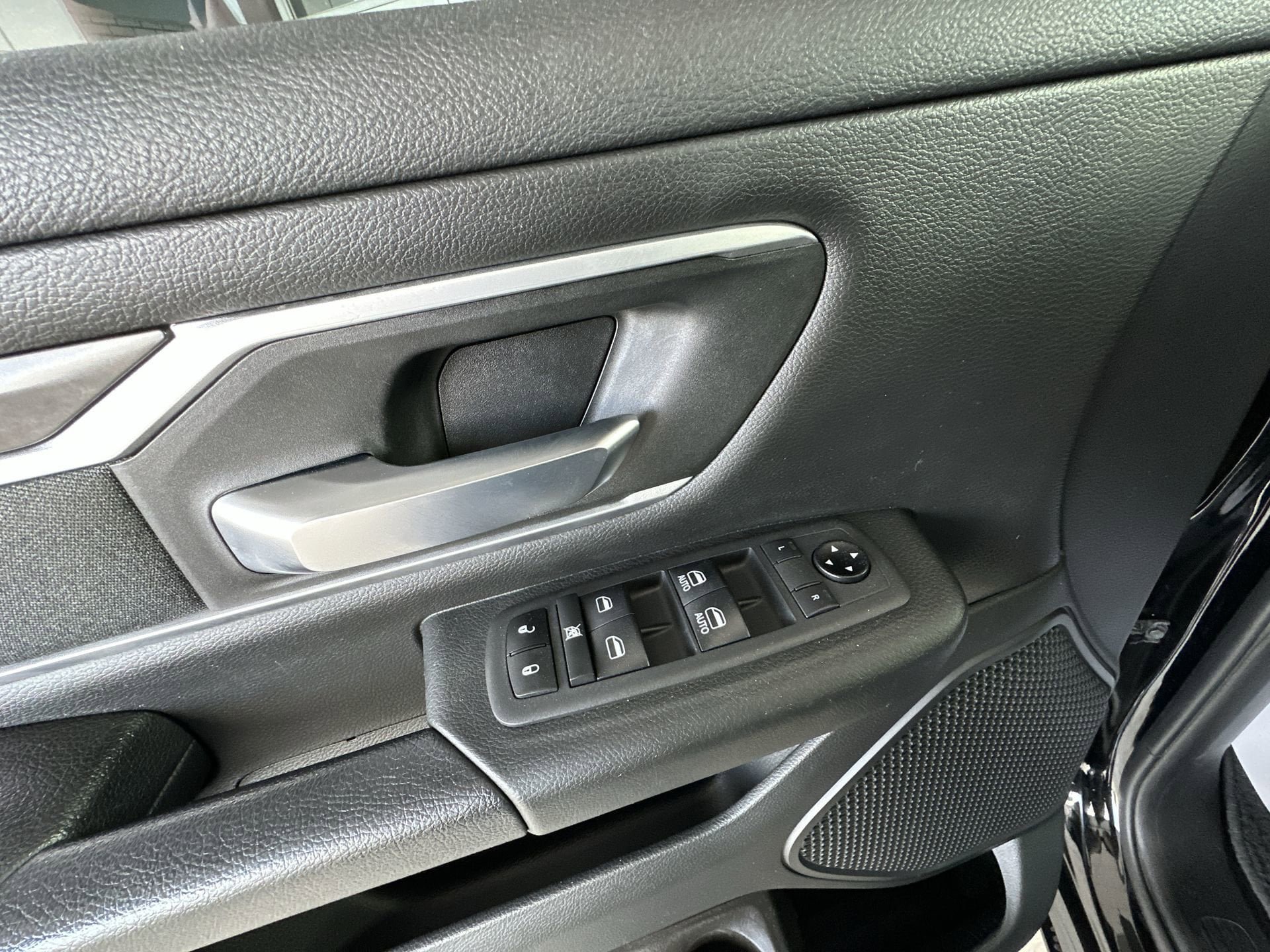 Used 2021 RAM 1500 Big Horn AWD/4WD image 22
