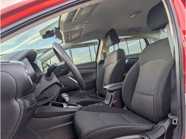 Used 2024 Kia Forte LXS image 15