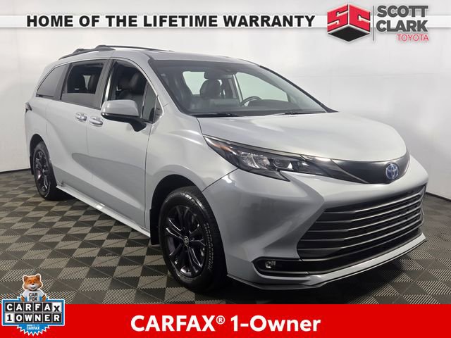 Used 2024 Toyota Sienna XLE Woodland Edition