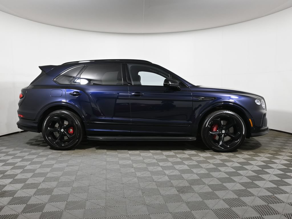 Used 2022 Bentley Bentayga AWD/4WD image 8