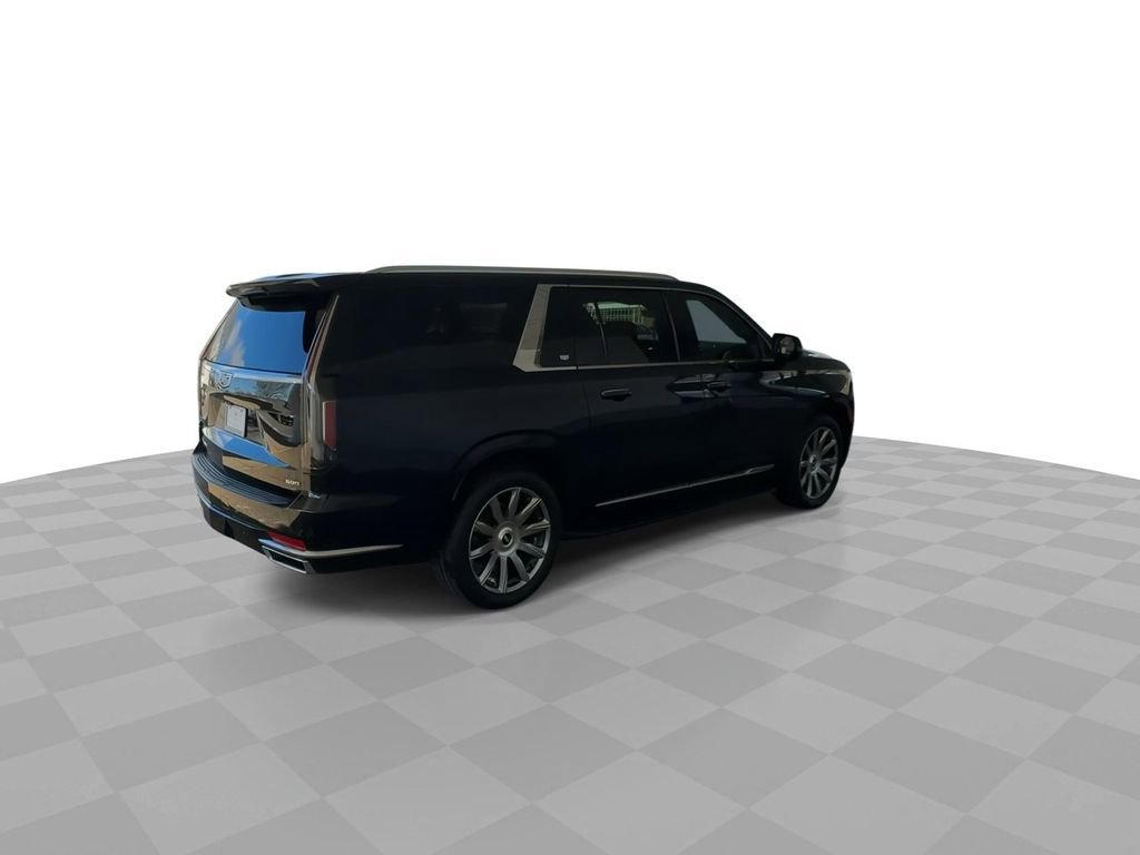Certified 2022 Cadillac Escalade ESV Premium Luxury Platinum w/ Heavy-Duty Trailer Package image 8
