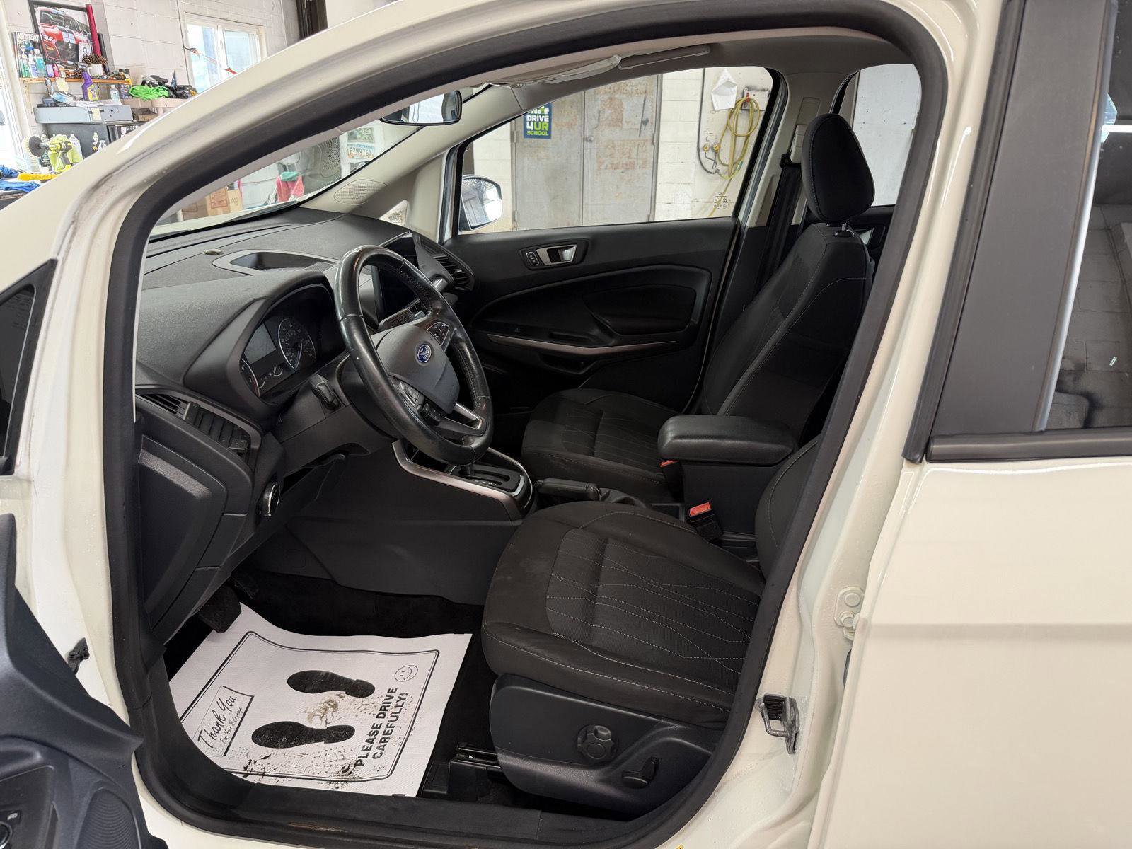 Used 2020 Ford EcoSport SE AWD/4WD image 13