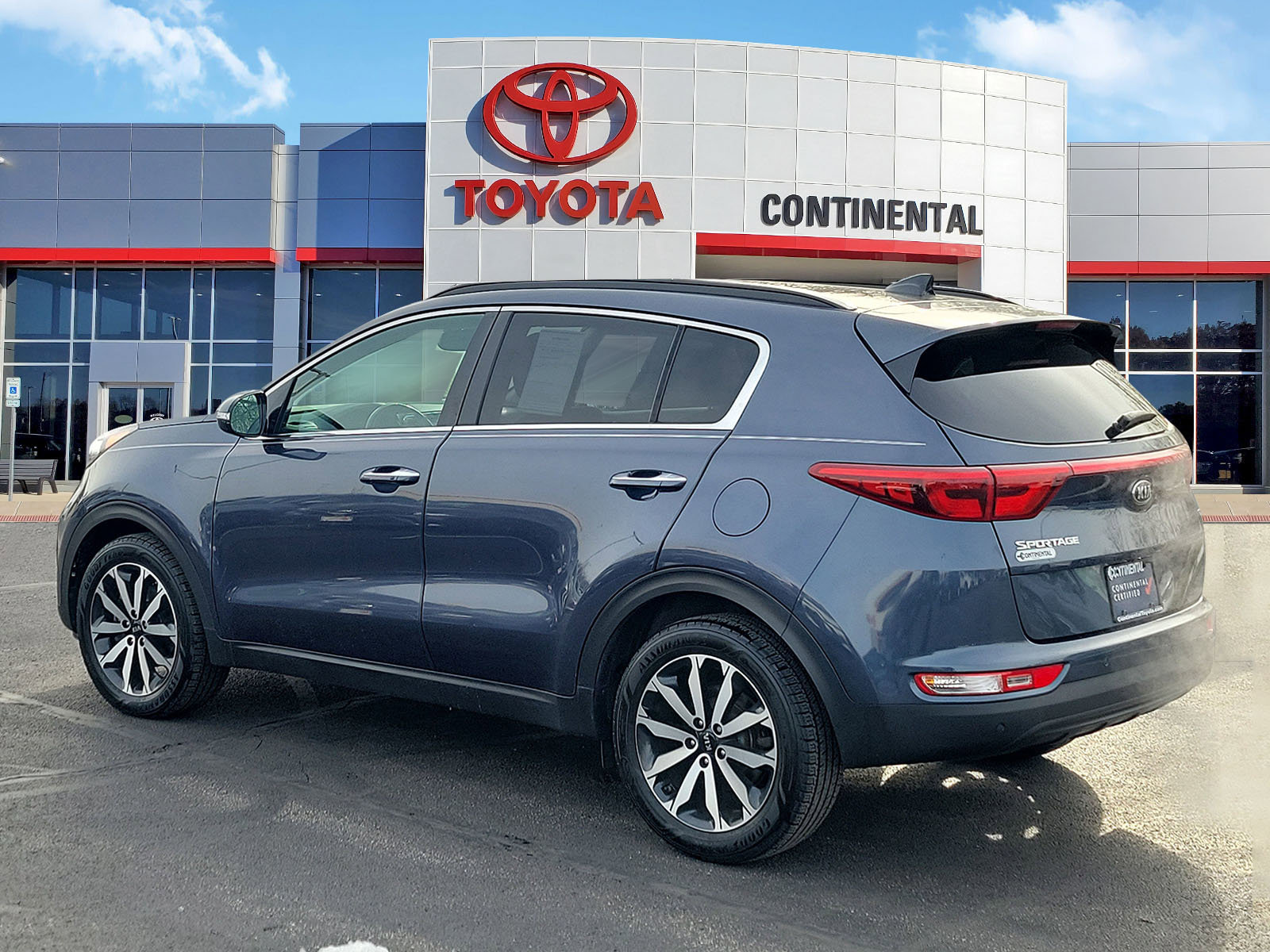 Used 2019 Kia Sportage EX w/ EX Technology Package image 4