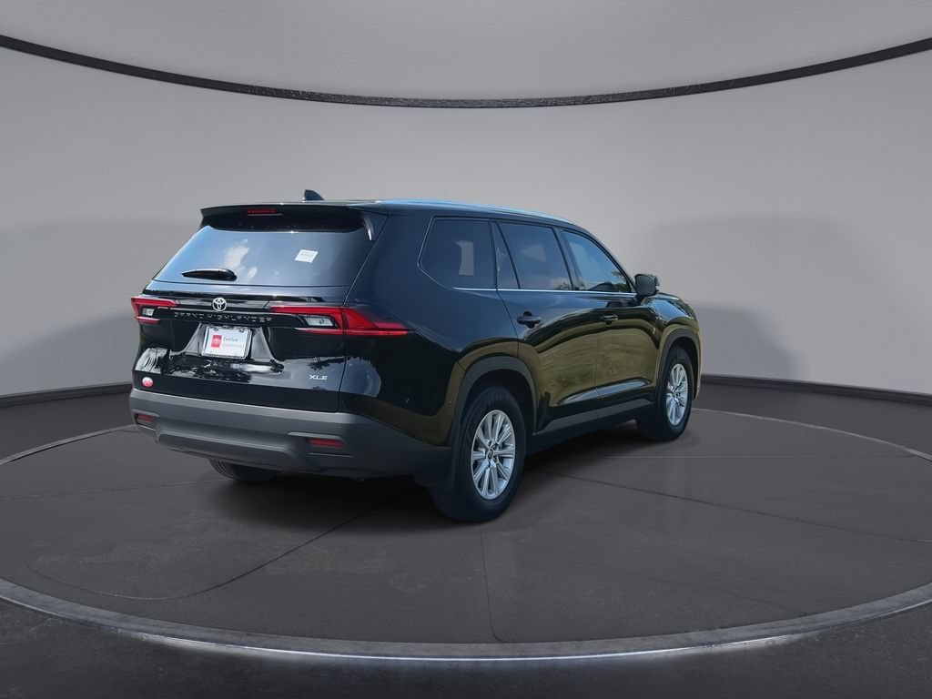 Certified 2026 Toyota Grand Highlander FWD image 8