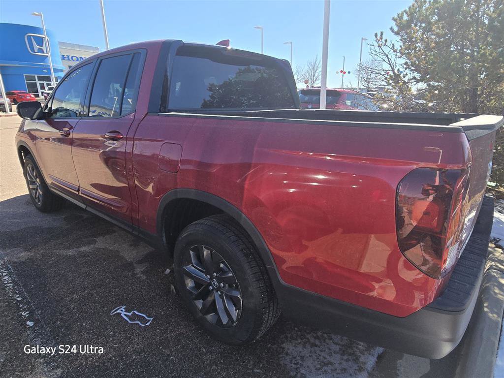 Used 2023 Honda Ridgeline Sport image 10