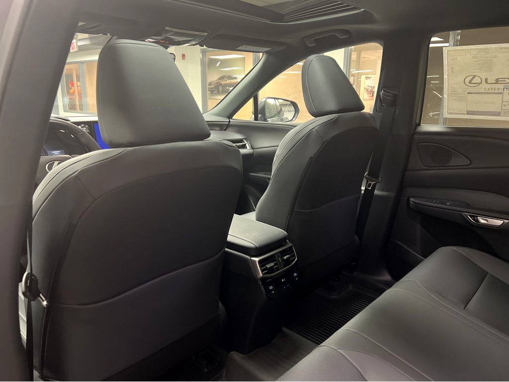 New 2026 Lexus RX 450h AWD image 19