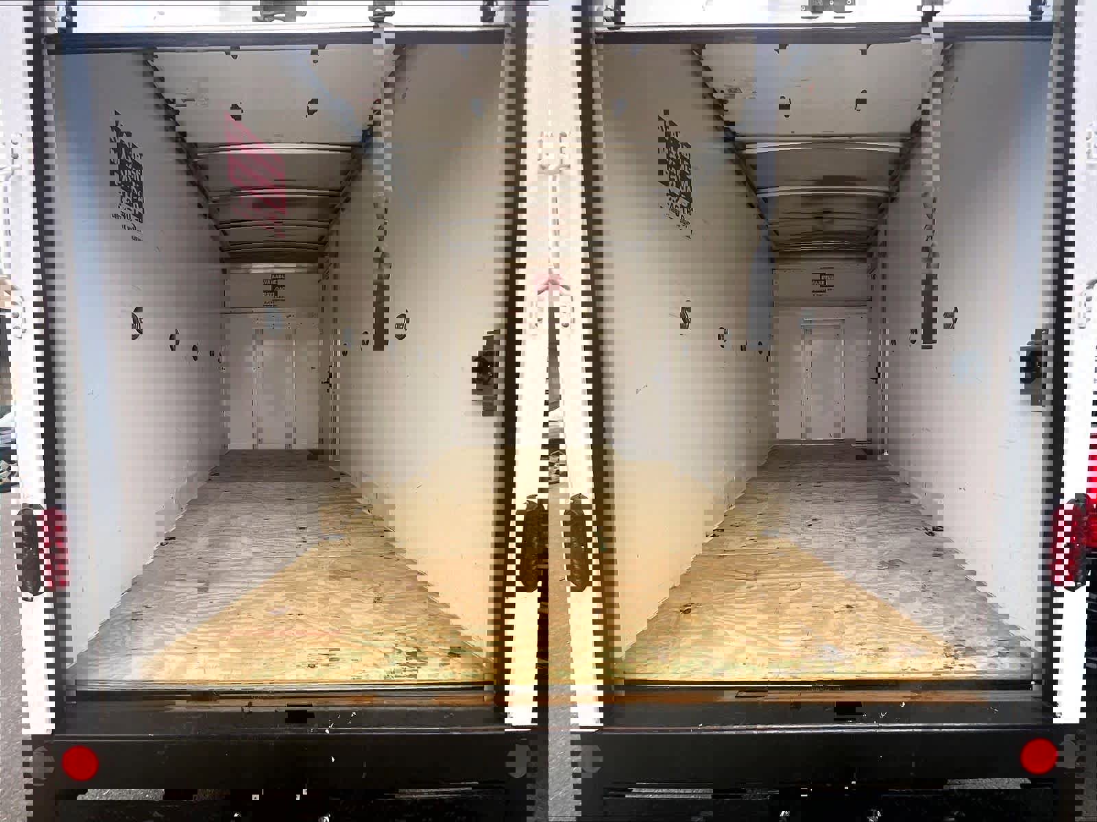 Used 2022 Ford Transit 350 DRW image 15