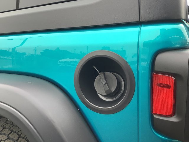 Used 2020 Jeep Wrangler Sport S image 21